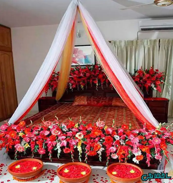 تزئین تخت خواب عروس با استفاده از گل